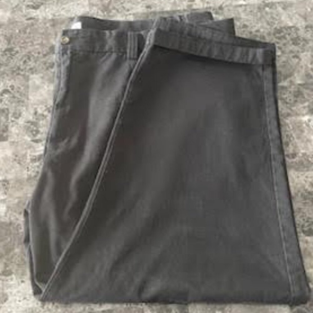 Amazon Essentials Men’s 56x30 Black Pleated Chino Pants Big Tall